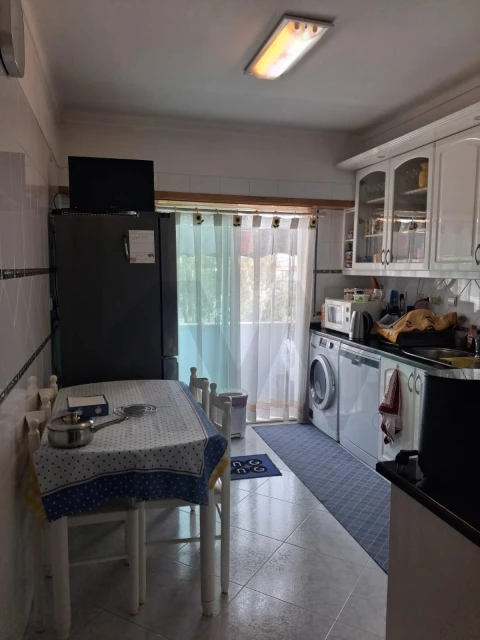 Apartamento T3 para Venda em Algueirão-Mem Martins