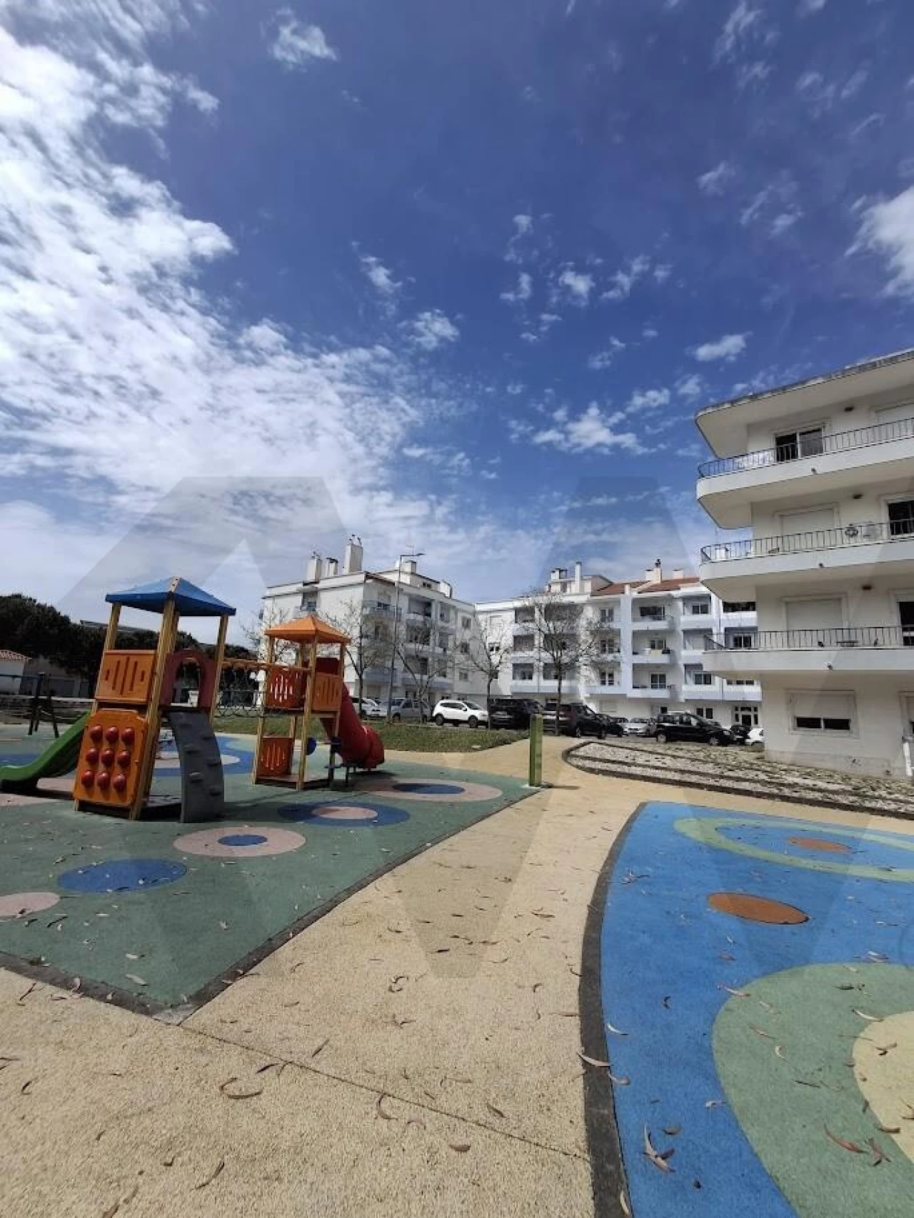 Apartamento T3 para Venda em Algueirão-Mem Martins Foto 2
