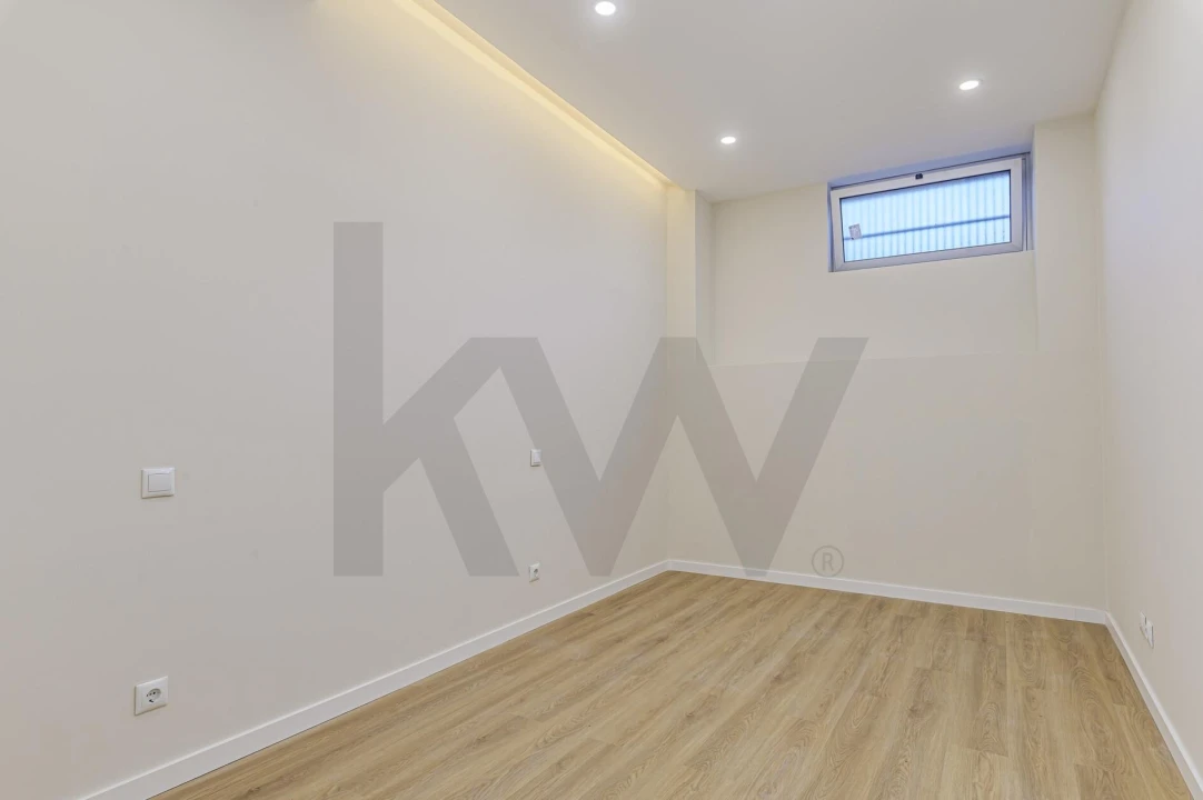 Apartamento T3 para Arrendamento em Benfica Foto 21