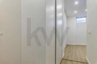 Apartamento T3 para Arrendamento em Benfica