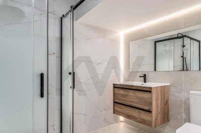 Apartamento T3 para Arrendamento em Benfica