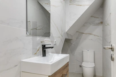 Apartamento T3 para Arrendamento em Benfica