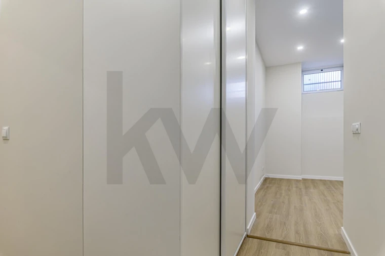 Apartamento T3 para Arrendamento em Benfica Foto 27