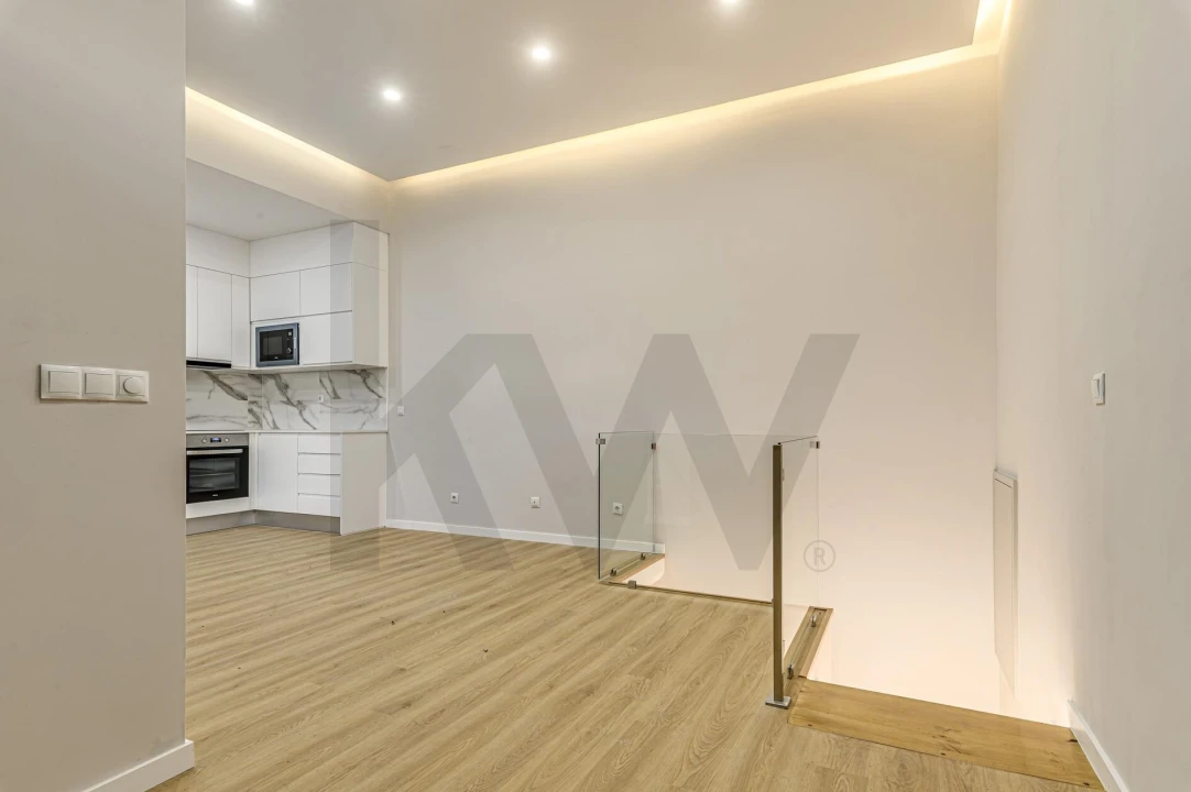 Apartamento T3 para Arrendamento em Benfica Foto 10