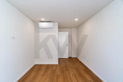 Apartamento T3 para Arrendamento em Vila Real de Santo Antonio