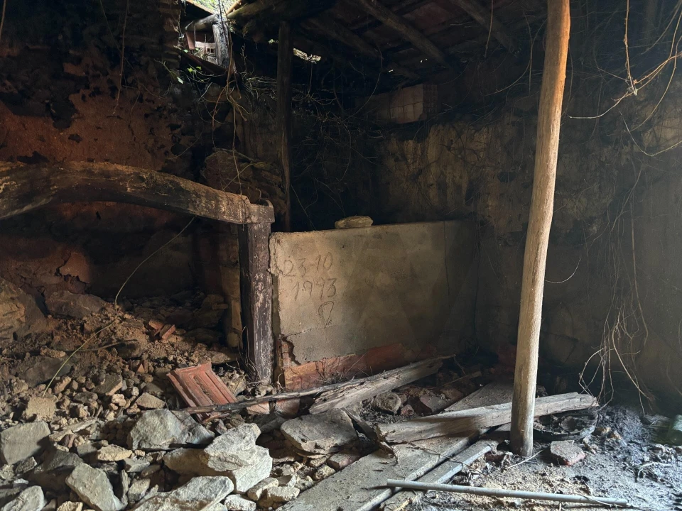 Moradia T1 para Venda em Olalhas Foto 8