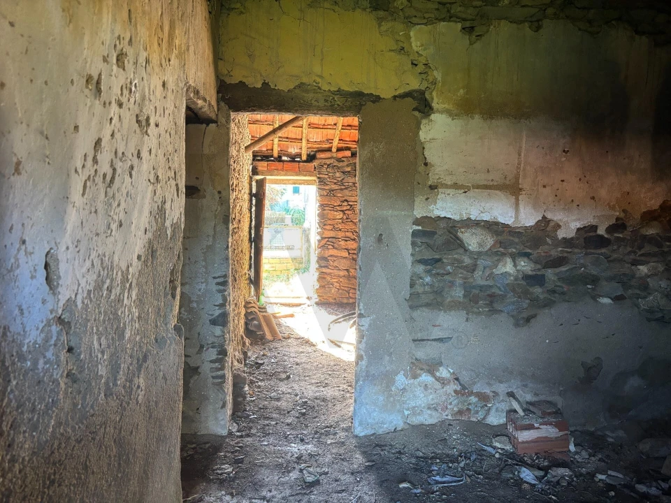 Moradia T1 para Venda em Olalhas Foto 9