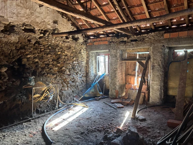 Moradia T1 para Venda em Olalhas Foto 11