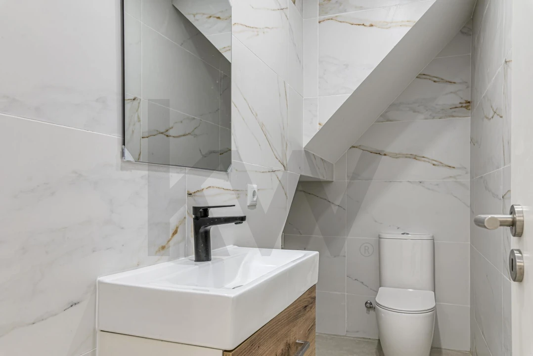 Apartamento T3 para Venda em Benfica Foto 17