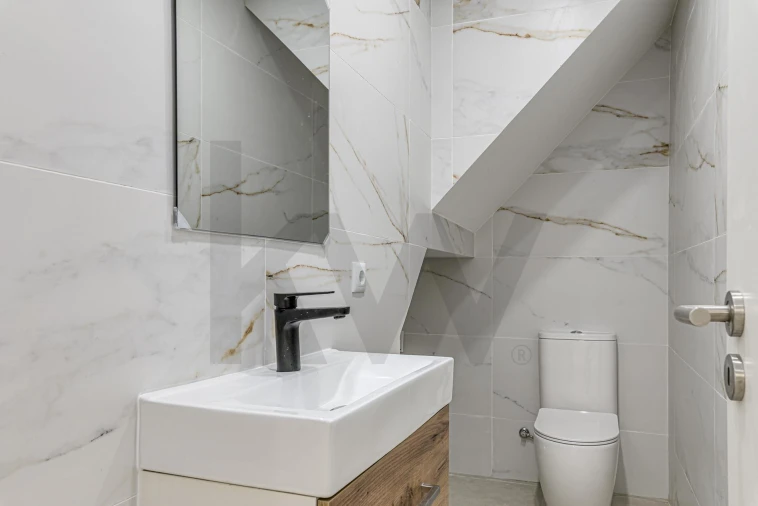 Apartamento T3 para Venda em Benfica Foto 17