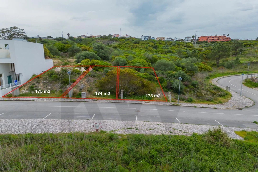 Terreno para Venda em Sesimbra (Castelo) Foto 1
