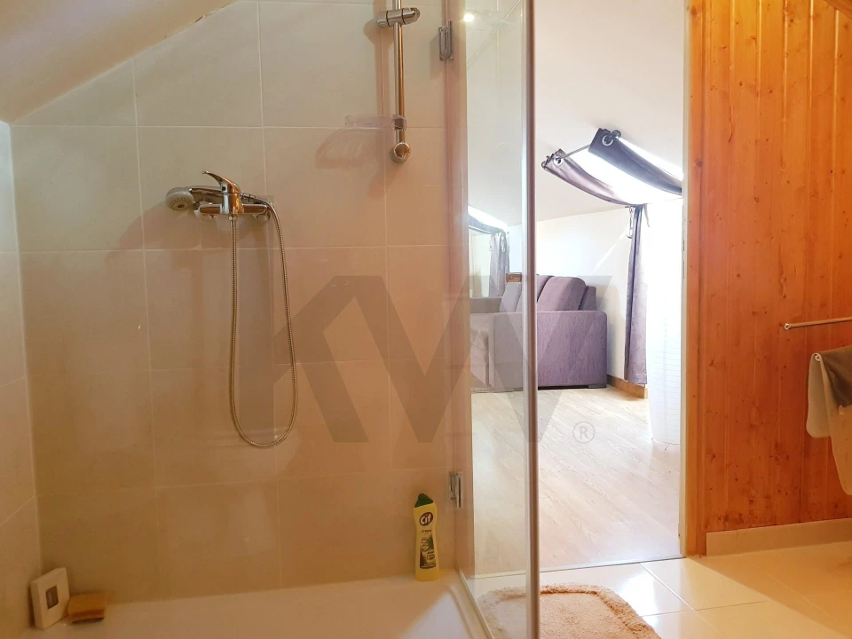 Moradia T4 para Venda em Quinta do Anjo Foto 54