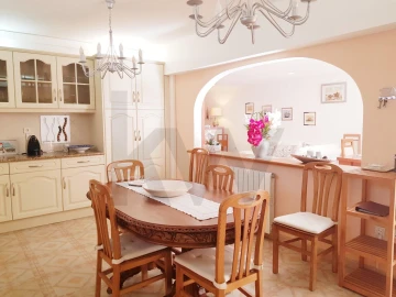 Moradia T4 para Venda em Quinta do Anjo