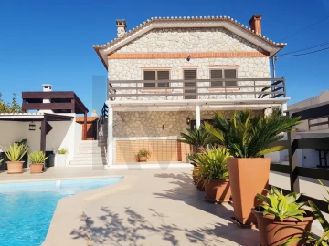 Moradia T4 para Venda em Quinta do Anjo