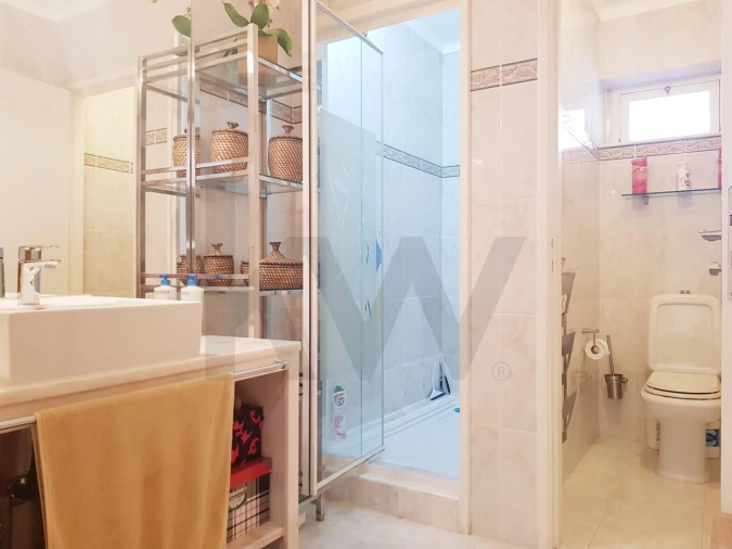 Moradia T4 para Venda em Quinta do Anjo Foto 14