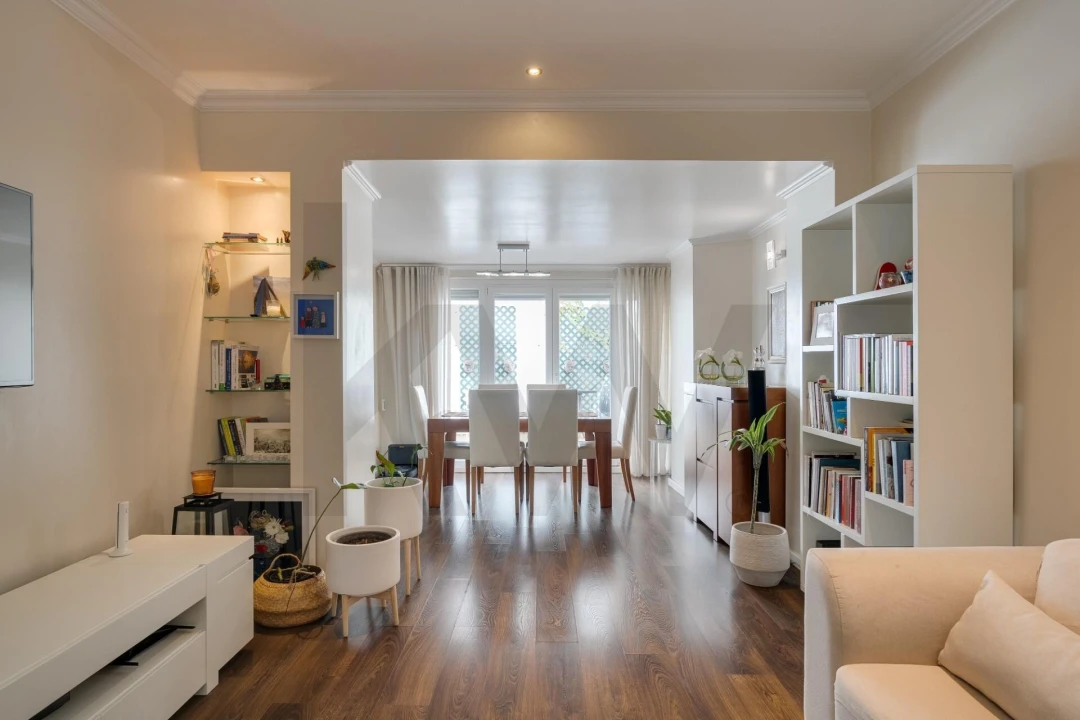 Apartamento T3 para Arrendamento em Avenidas Novas Foto 1