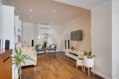 Apartamento T3 para Arrendamento em Avenidas Novas