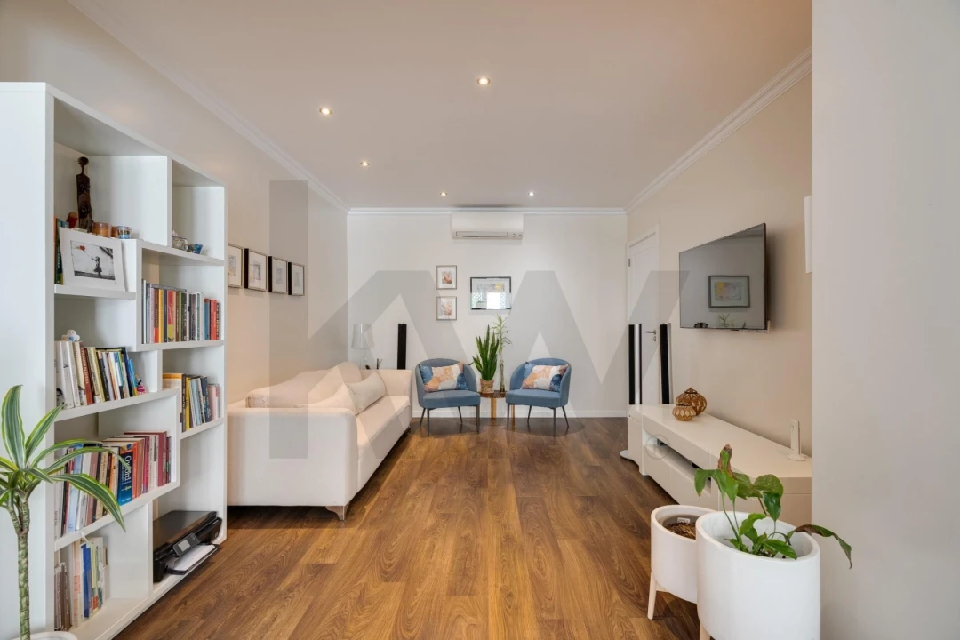 Apartamento T3 para Arrendamento em Avenidas Novas Foto 3