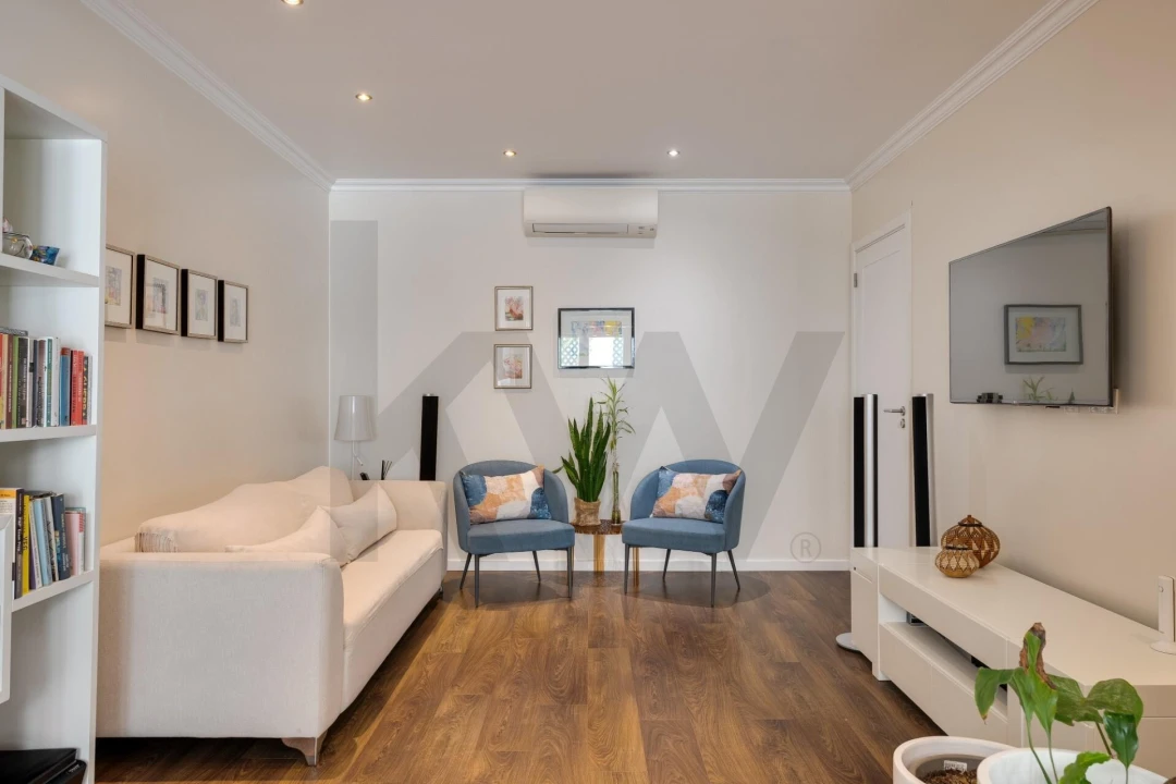 Apartamento T3 para Arrendamento em Avenidas Novas Foto 4