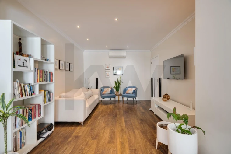 Apartamento T3 para Arrendamento em Avenidas Novas Foto 3