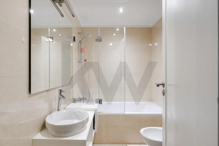 Apartamento T3 para Arrendamento em Avenidas Novas Foto 21