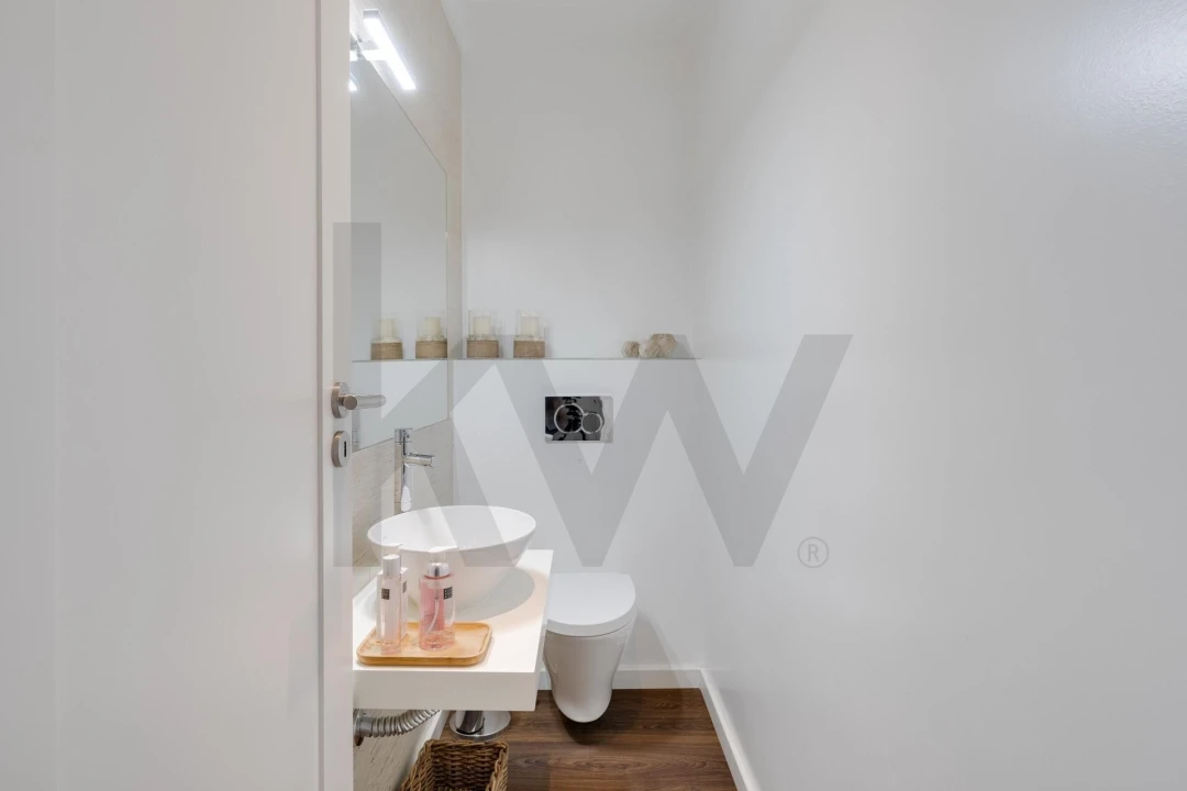 Apartamento T3 para Arrendamento em Avenidas Novas Foto 17