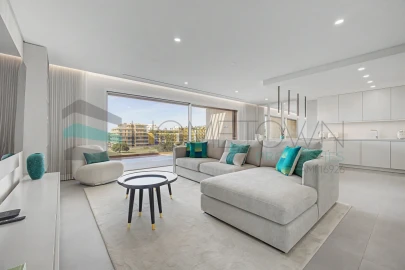 Apartamento T2 para Venda em Quarteira