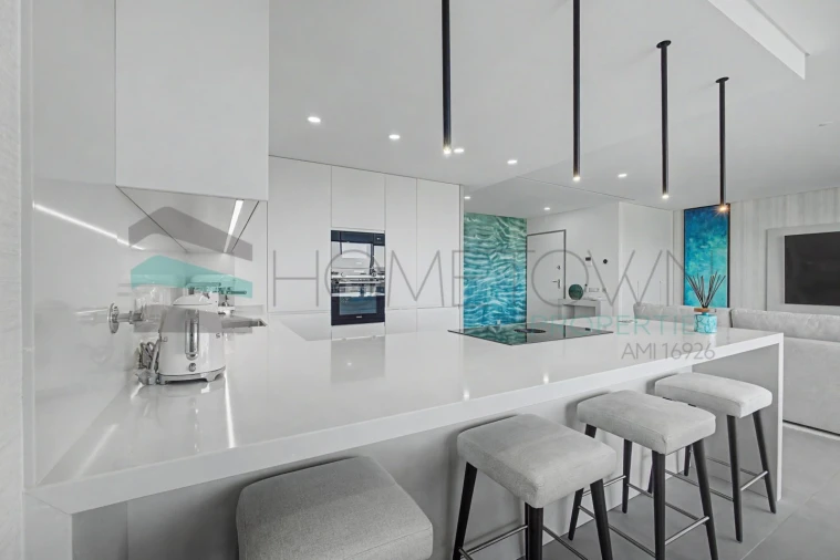 Apartamento T2 para Venda em Quarteira Foto 7