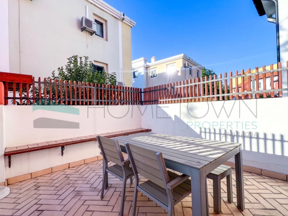 Apartamento T2 para Venda em Quarteira Foto 12