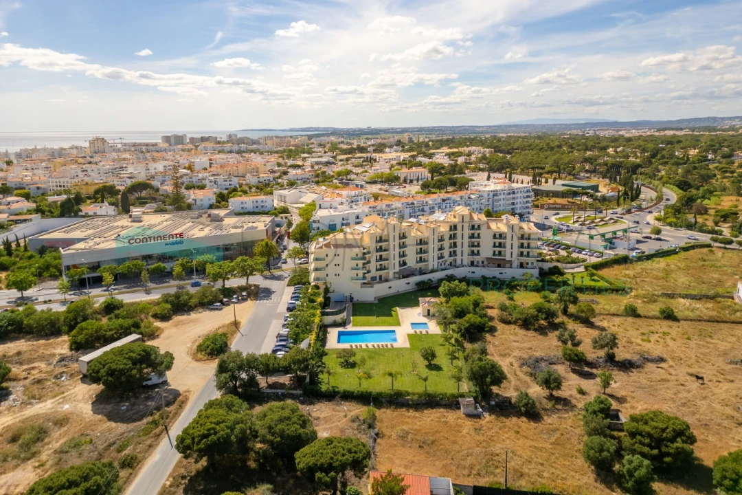 Apartamento T3 para Venda em Quarteira Foto 5