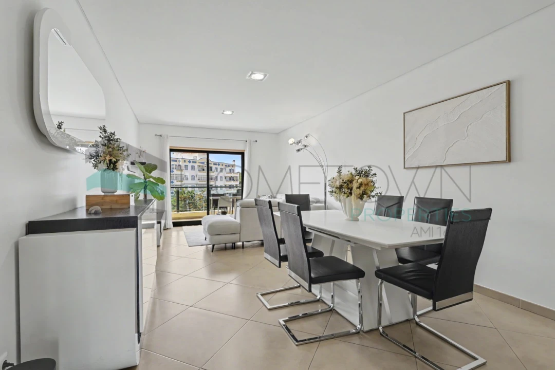 Apartamento T3 para Venda em Quarteira Foto 2
