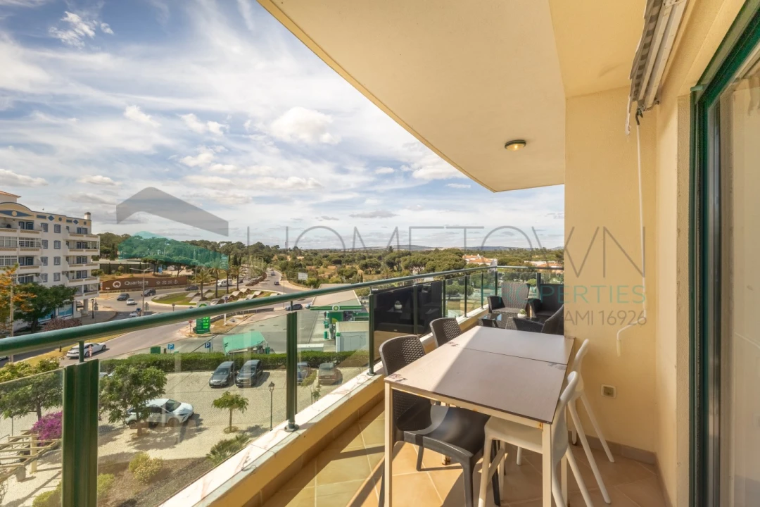 Apartamento T3 para Venda em Quarteira Foto 4