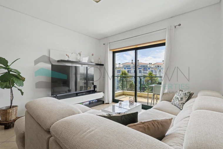 Apartamento T3 para Venda em Quarteira Foto 9