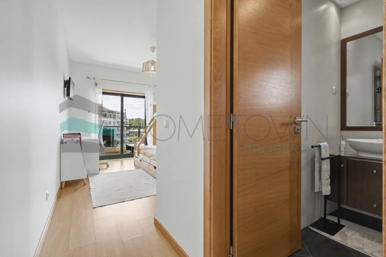 Apartamento T3 para Venda em Quarteira Foto 17
