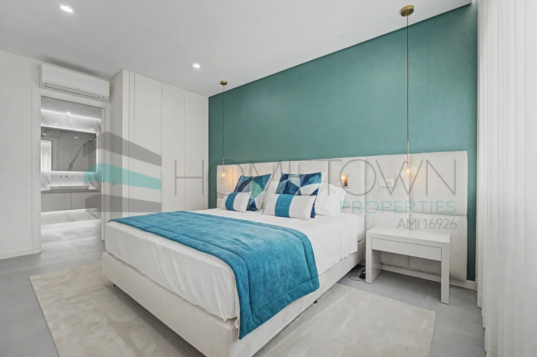 Apartamento T2 para Venda em Quarteira Foto 40