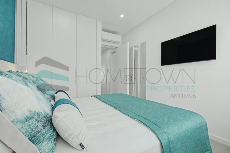 Apartamento T2 para Venda em Quarteira Foto 36