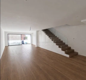 Moradia T3 para Venda em Matosinhos e Leça da Palmeira