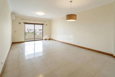 Apartamento T2 para Venda em Quarteira