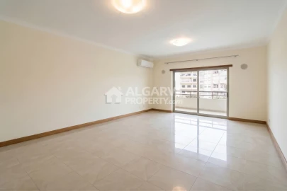 Apartamento T2 para Venda em Quarteira