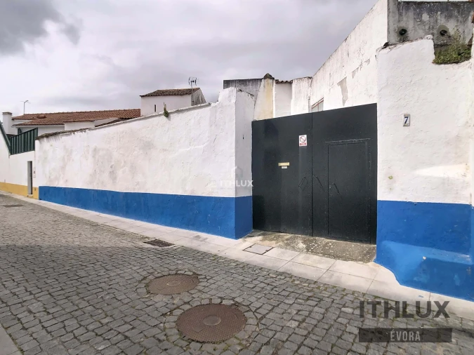 Moradia T3 para Venda em Viana do Alentejo Foto 11