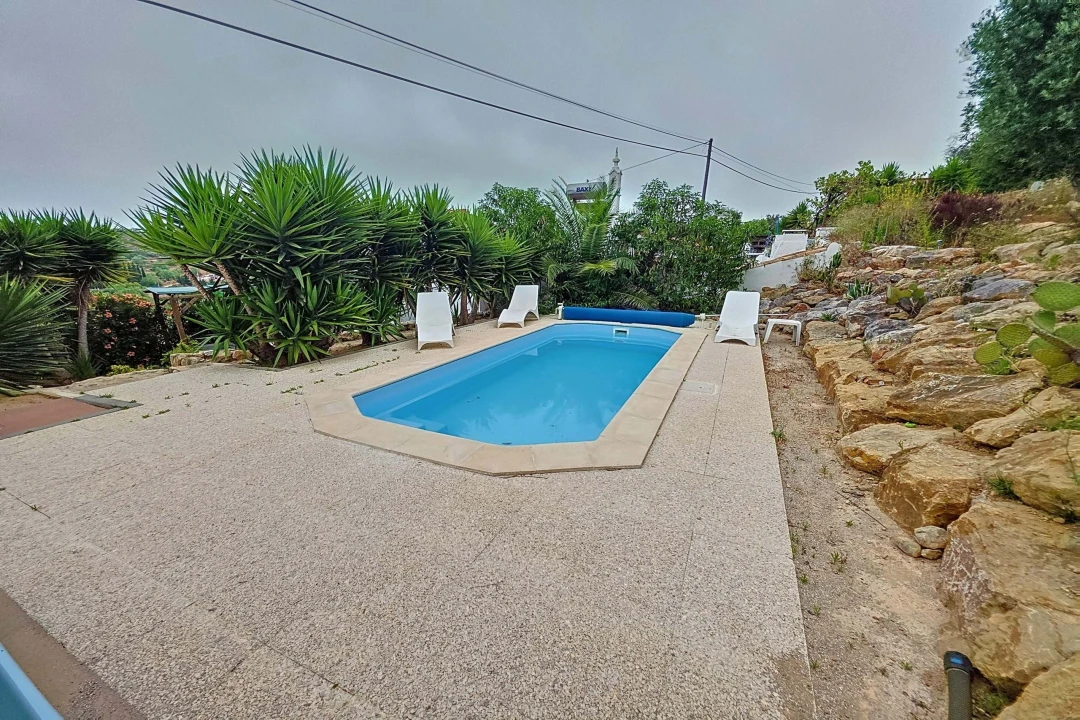 Moradia T3 para Venda em Boliqueime Foto 17