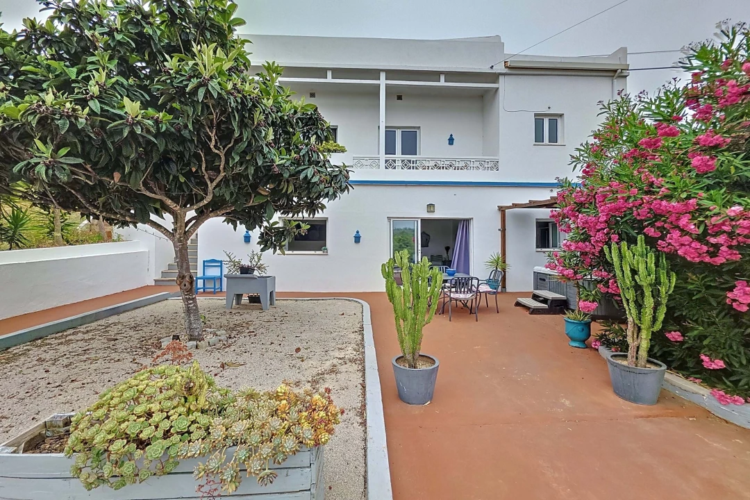 Moradia T3 para Venda em Boliqueime Foto 1