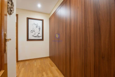 Apartamento T5 para Venda em Avenidas Novas