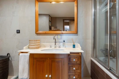 Apartamento T5 para Venda em Avenidas Novas