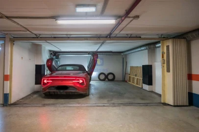 Apartamento T5 para Venda em Avenidas Novas