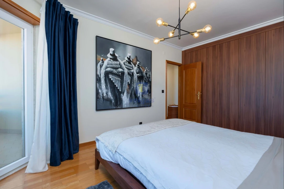 Apartamento T5 para Venda em Avenidas Novas Foto 20