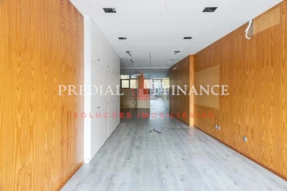 Negócio para Arrendamento em Ramalde