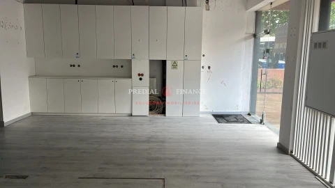 Negócio para Arrendamento em Ramalde