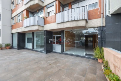 Negócio para Arrendamento em Ramalde