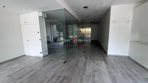 Negócio para Arrendamento em Ramalde